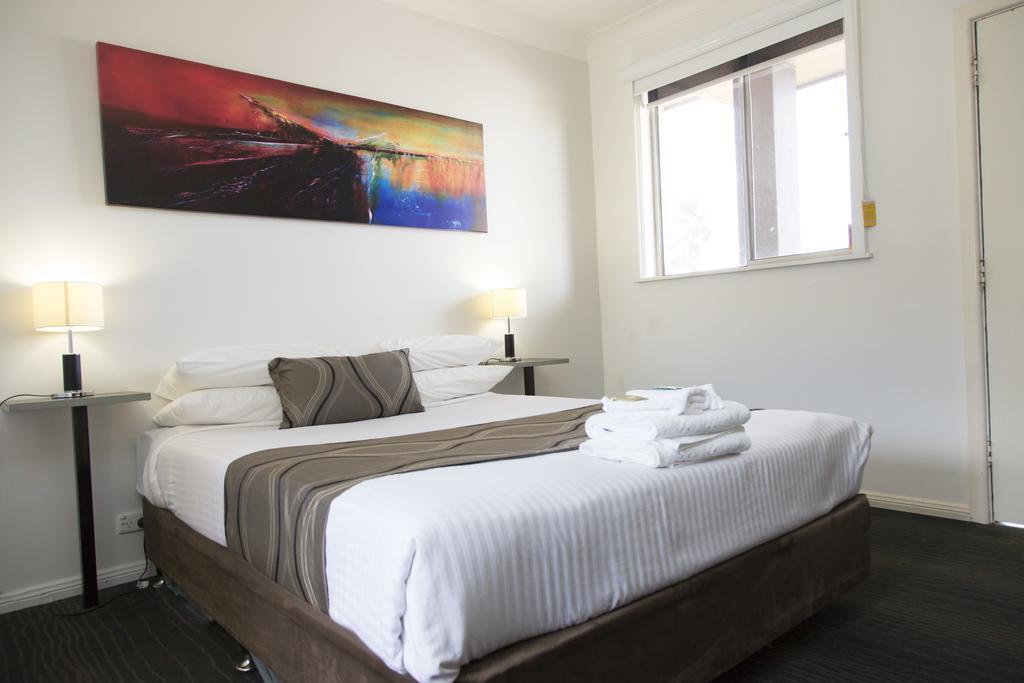A Line Motel Griffith Zewnętrze zdjęcie