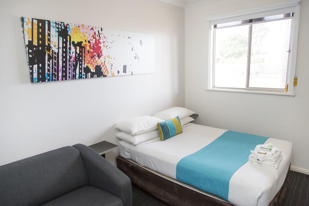 A Line Motel Griffith Zewnętrze zdjęcie