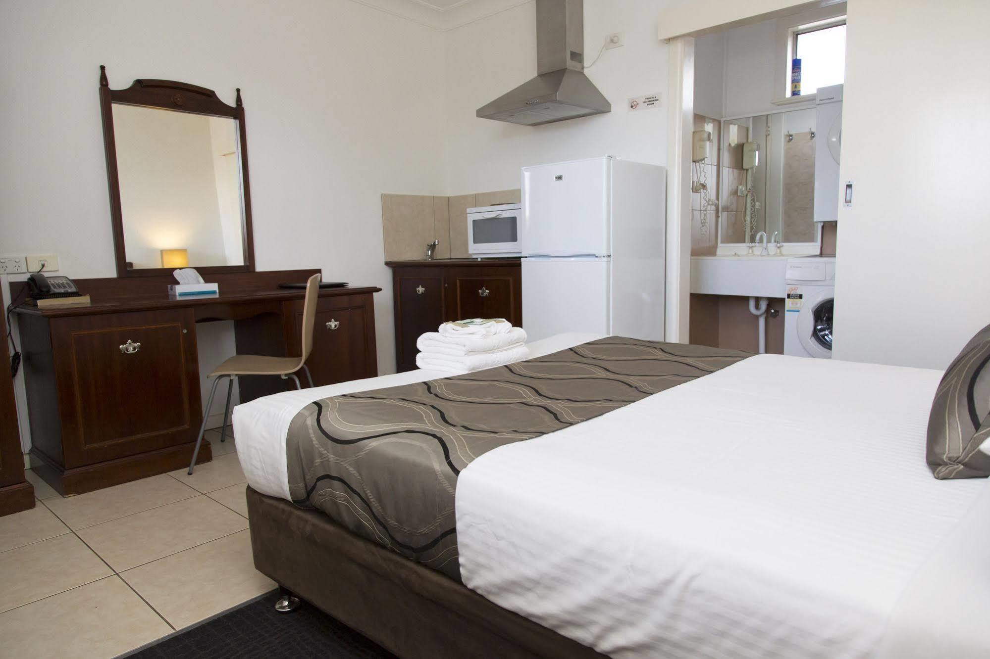 A Line Motel Griffith Zewnętrze zdjęcie